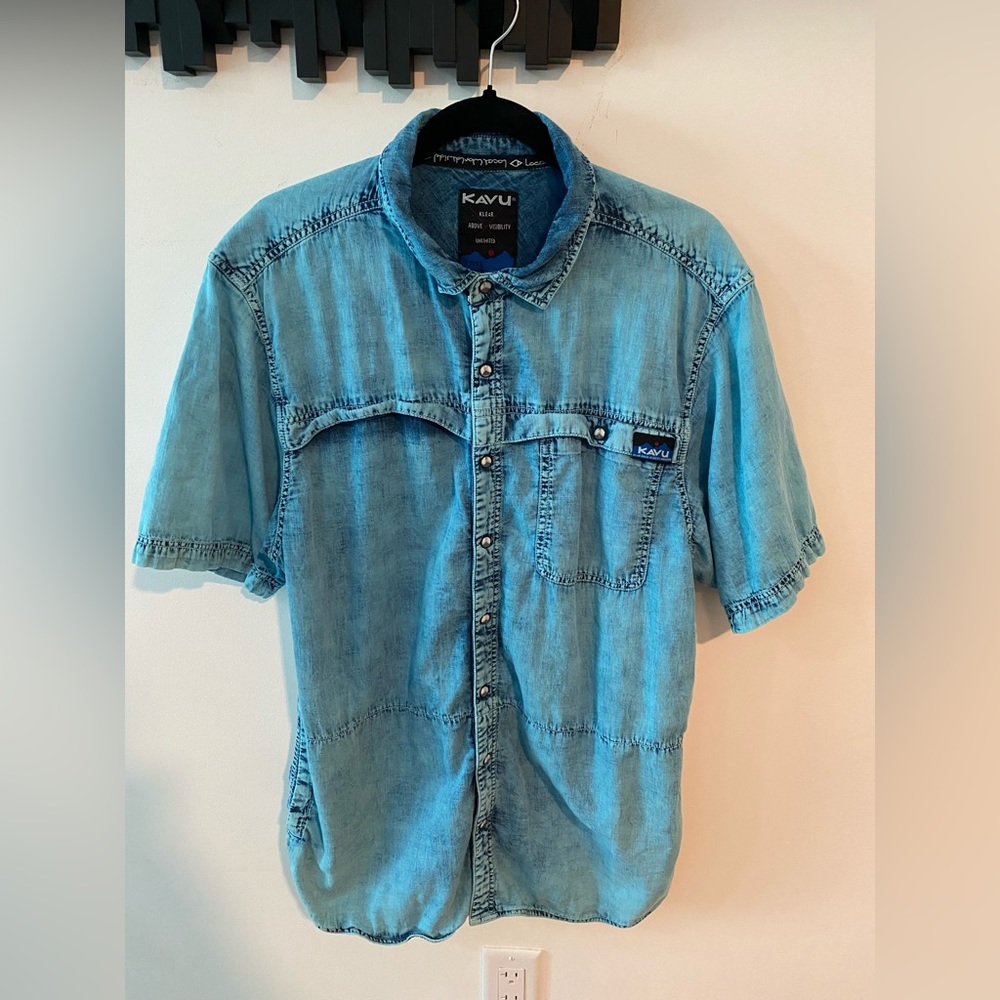 KAVU Short Sleeve Casual Button Down